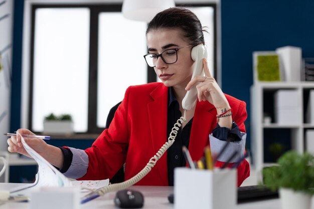 The Advantages of Telephone Communication Personal and Professional Benefits