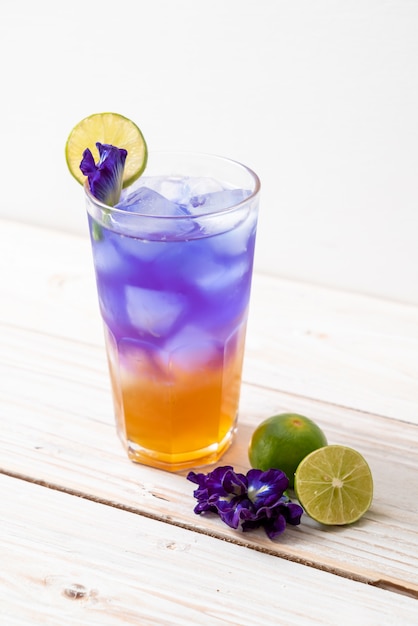 butterfly pea juice with honey and lime