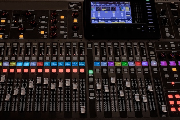 Buttons equipment for sound mixer control