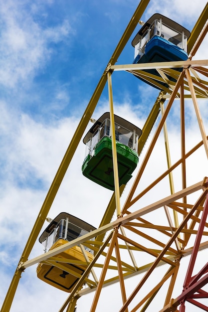 Cabin ferris wheel