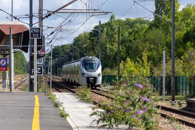 The cabin of the train leaves the station