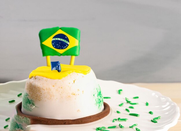 PRECUT Edible Brazil Football Shirt, Flag and Ball With Boot - World Cup  Cupcake Toppers/Cake Decorations (Pack of 12) : Amazon.co.uk: Grocery