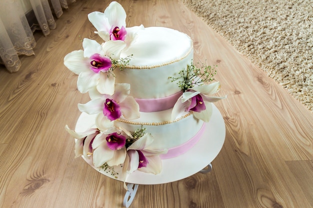 cake met bloemen