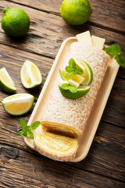 Cake roll with lime and white chocolate