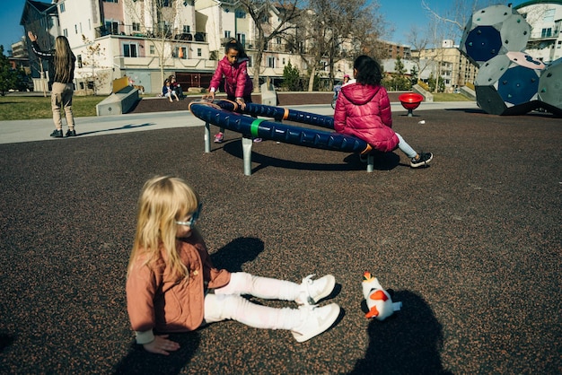 Photo calgary canada playground with children may 2022