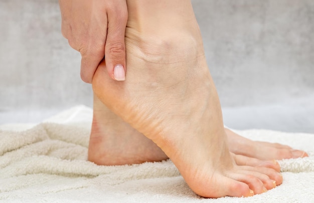 callus and corns woman foot feetconsequence of wearing uncomfortable shoesdermatologic disorders