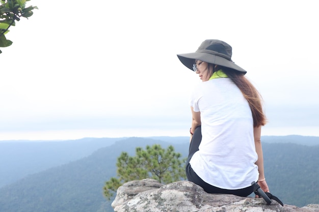 Cambodia Lady on the Khnong Phsar Mountain