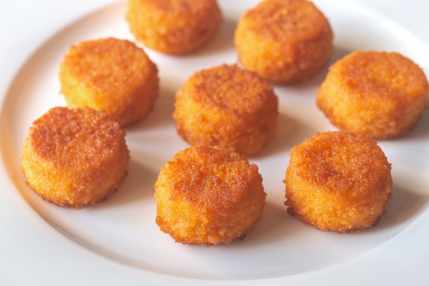 Camembert nuggets