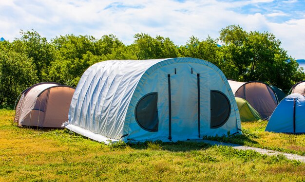 Camping tent in camping in nationaal park.