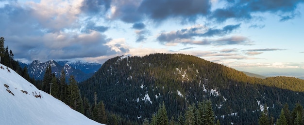 Photo canadian mountain landscape nature background