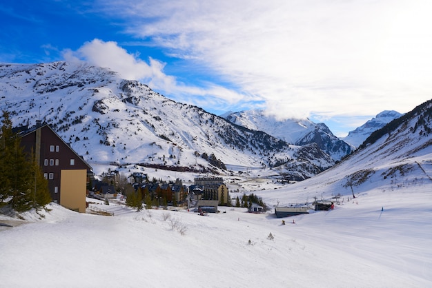 Candanchuhorizon in Huesca op de Pyreneeën Spanje