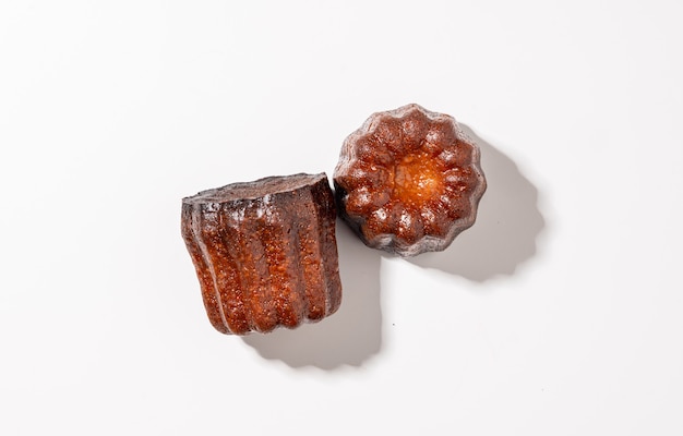 Caneles de bordeaux Traditioneel Frans zoet dessertvoedselconcept