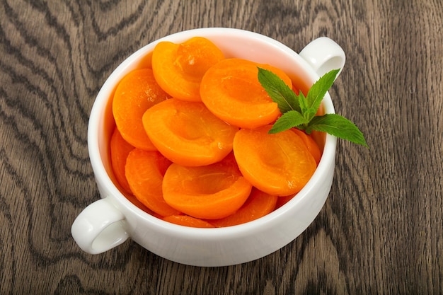 Canned apricots