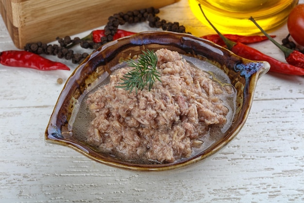 Canned tuna