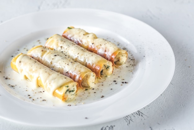 Cannelloni pasta stuffed with ricotta