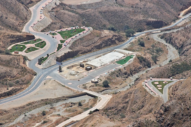 サウジアラビアのアシル地域の峡谷