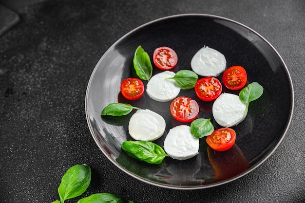 caprese salad mozzarella tomato basil fresh food tasty healthy eating cooking appetizer meal food