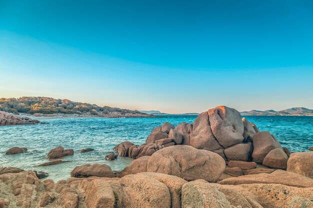 Spiaggia di capriccioli in costa smeralda, sardegna, italia.