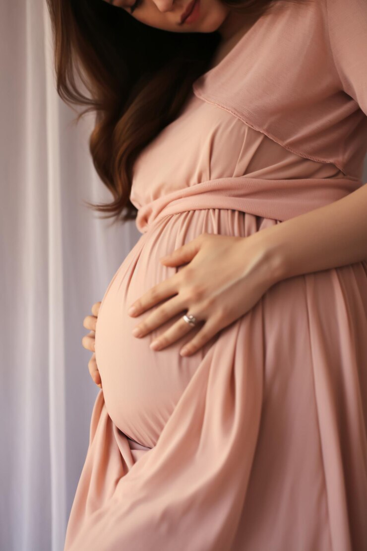 Capturing Pregnancy Joy Intimate Couple Moments Expectant Parent Photography