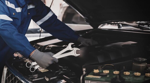 Foto servizio di controllo del condizionatore d'aria dell'auto, rilevamento delle perdite, riempimento del refrigerante