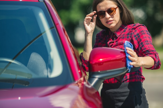 Car cleaning and polishing