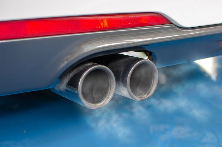 Photo car exhaust pipe