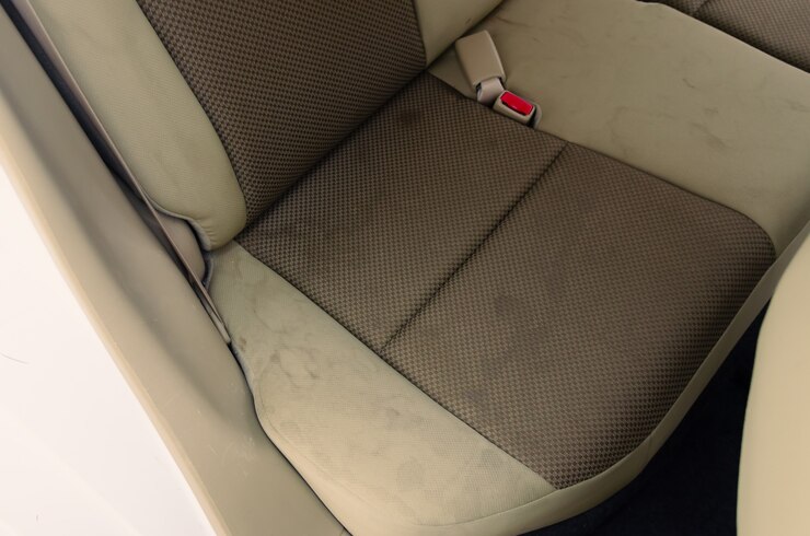 車内、車内の汚れ