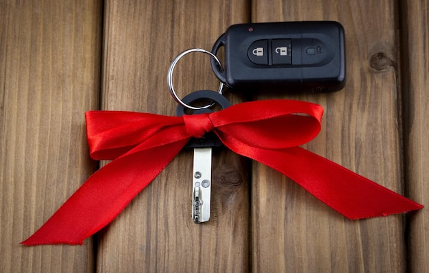 Car keys with a bow as a gift