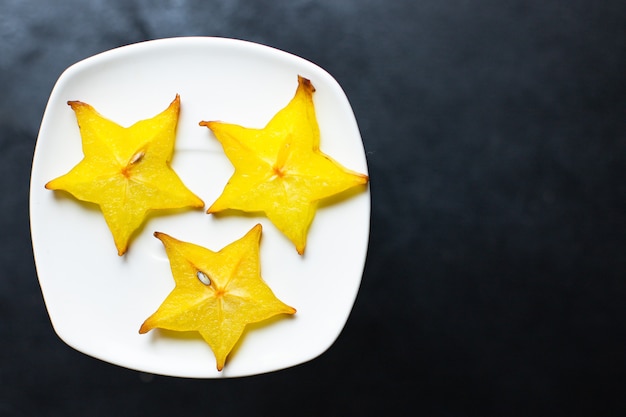 carambola star fruit slices ready to eat healthy snack