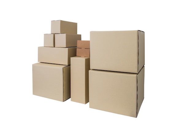 Scatole di cartone in scatole impilate di diverse dimensioni