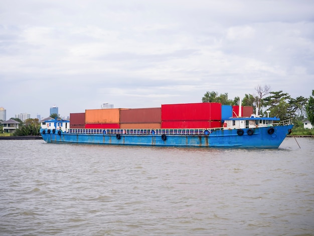 Photo cargo container ship
