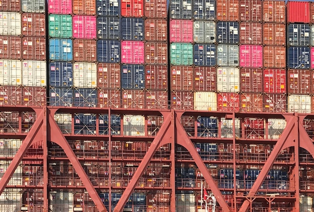 Foto container di carico in porto