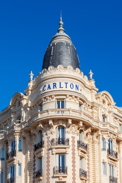 Premium Photo | Carlton hotel in cannes france