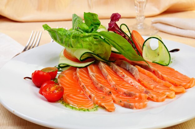 Photo carpaccio of salmon