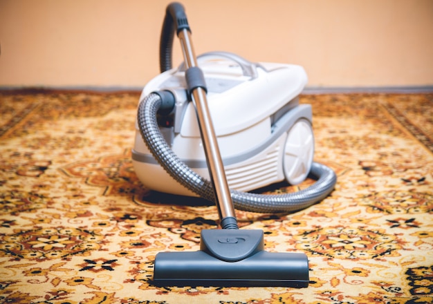 Carpet cleaning vacuum cleaner