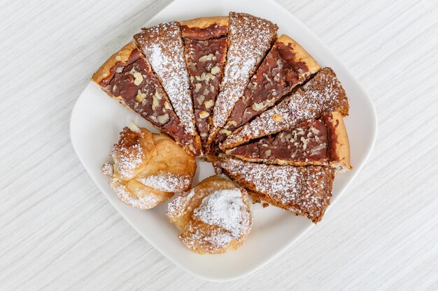 Torta di carote con noci