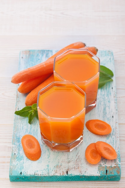 Carrot Juice and vegetables