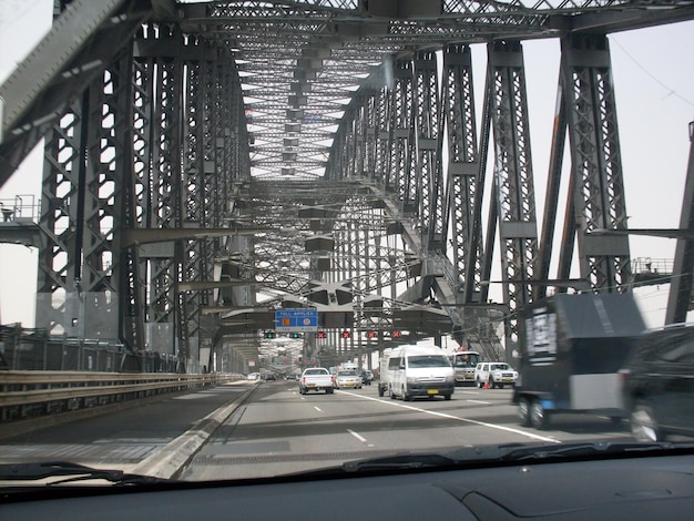 Photo cars on bridge