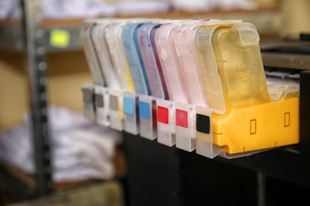 Cartridges with paints for modern printing machine