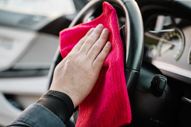 Carwash van het interieur toepassing van schuim speciale middelen voor het reinigen van het lichaam