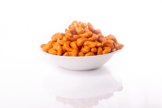 Cashew nut in bowl