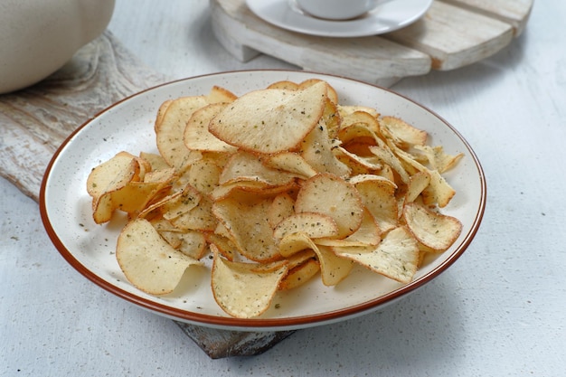 Photo cassava chips,brazilian cuisine food, latin snack