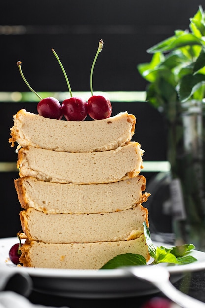 Casseruola ricotta budino torta di latte sul tavolo pasto snack spazio copia sfondo alimentare food