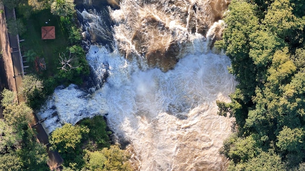 Photo cassilandia mato grosso do sul brazil 04 18 2024 salto do rio apore waterfall in top view