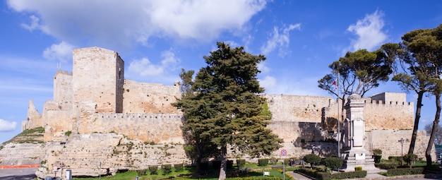 Castello di lombardia, enna