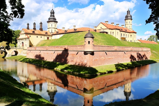 Photo castle of mir, belarus. mir castle complex.