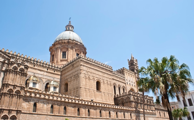 Foto cattedrale di palermo