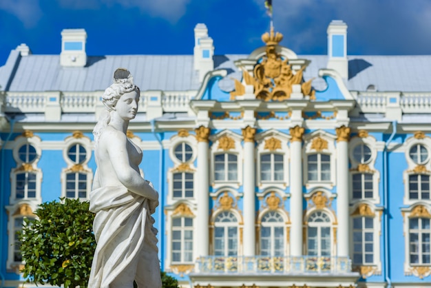 Фото Екатерининский дворец в пушкине