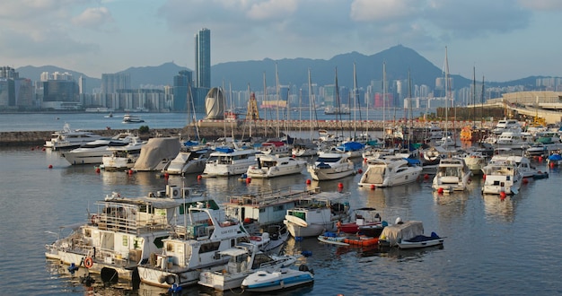 코즈웨이 베이, 홍콩, 2019년 7월 15일: 홍콩 항구, 태풍 대피소