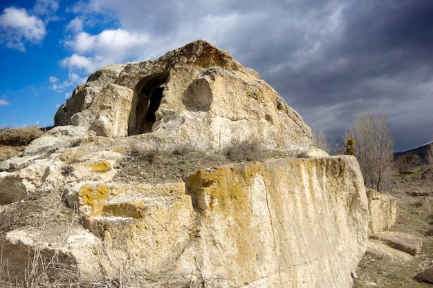 Пещерная часовня в городе Конья в Турции